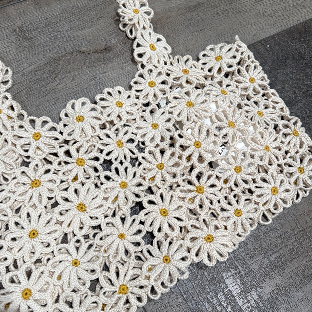 ESCVDO Malu crochet top NWT - Picture 4 of 6